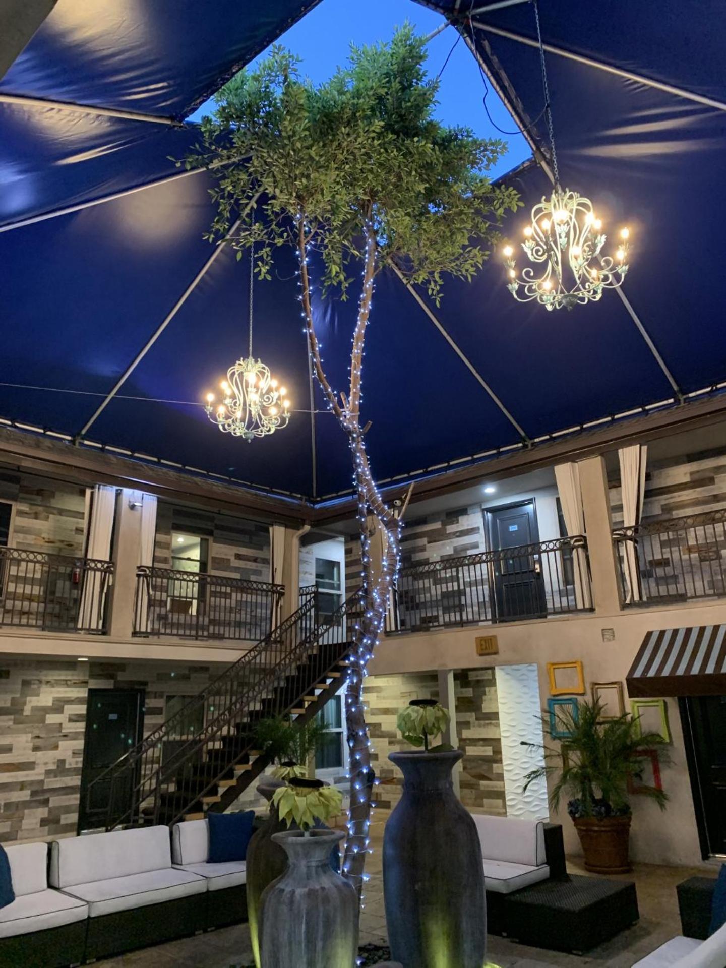 L.A. Sky Boutique Hotel Лос-Анджелес Экстерьер фото